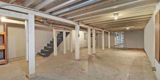 1228 N Noble Street Gallery 21