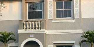 4903 SW 140 Terrance 4903 SW 140 Terrance Gallery 1