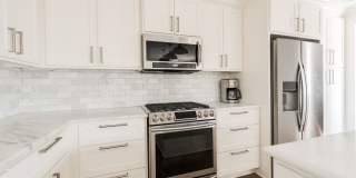 Beautiful Home in Nichols Hills + 3 bedrooms Gallery 12