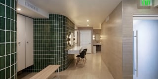 The Poplar Gallery 32