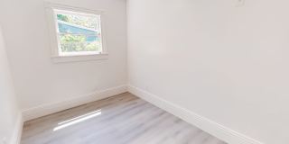 1030 West Apartments: Two, Four, & Five Bedrooms Near USC Campus! Gallery 12