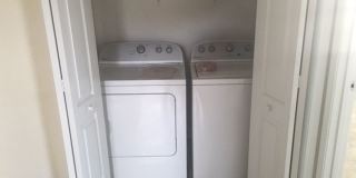 3 Bedroom 2.5 Half Bath House with 1 car garage Gallery 1