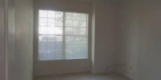 2-Bedrooms Condo in Bentley Place Gallery 11