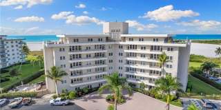 240 Seaview Court # 211 Gallery 19