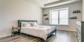 Beautiful Modern 2 story home! Gallery 14