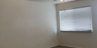 Beautiful 5 Bedroom 3 Bath in Surprise asking $2500.00 Gallery 33