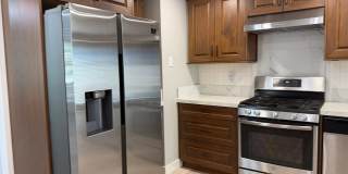 Absolutely gorgeous 3 bedroom 2 bath house Gallery 13