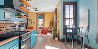 Spacious custom design 2 bed 1 bath Apartment for rent 709 W 14th st. Gallery 19