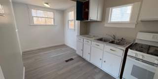 Truly Updated 2-Bedroom Rental Near North Akron Conveniences Gallery 6