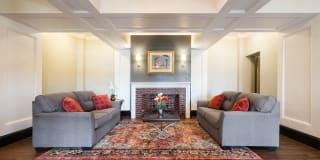 550 Belmont Street Gallery 4