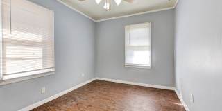 2144 Pearson Gallery 36