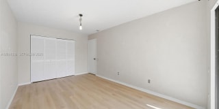 6704 SW 114th Pl Gallery 40