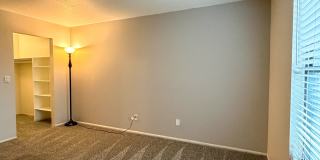Move-in Incentive! Gallery 17