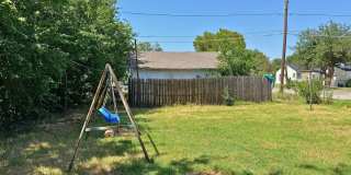 Large 2 Bed 1 Bath corner-lot home in Highland! Gallery 19