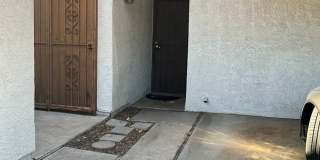 Great 3 bedroom 2 bath very close to Arcadia Gallery 1