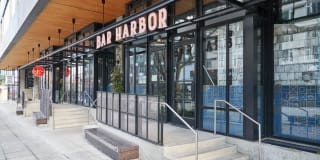 Mark on 8th Gallery 29