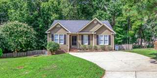 Charming 3 Bedroom Home Gallery 4