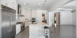 Single Story Pool Home In Reverence Guard Gated Community Gallery 16