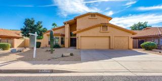 5513 E GROVERS Avenue Gallery 1