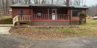 Hayesville Farmhouse Gallery 1