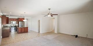 27015 N 52ND Glen Gallery 4