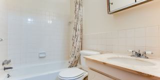 Cambridge Court Apartments Gallery 4