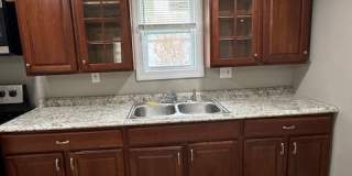 414 East Washington Avenue Gallery 15