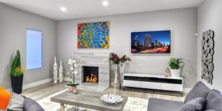 Private 3 Bed / 3 Bath Home with Incredible Outdoor Space Gallery 7