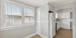 4138 N Lockwood Ave Upper Gallery 34