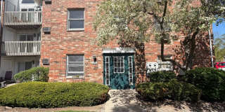 4312 W Shamrock Lane, Apt 2D, Mchenry, IL 60050 Gallery 1