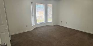 2BD 2.5BA FURNISHED CONDO WITH WATER INCLUDED Gallery 13