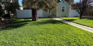 Charming Updated 2 Bedroom Home in a Desirable Redlands Neighborhood Charming Updated 2 Bedroom Home in a Desirable Redlands Neighborhood Gallery 1