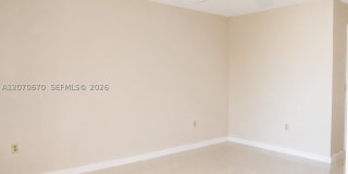 454 NE 210th Circle Ter Gallery 11