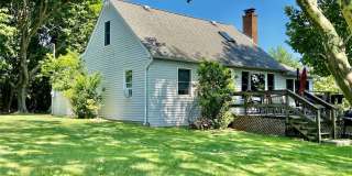 1875 Bayview Avenue Gallery 11