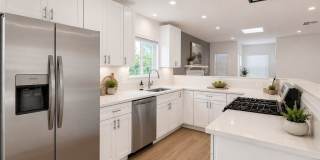 12542 Emelita Gallery 3