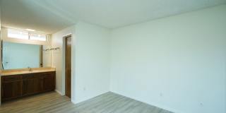 8303 California Avenue Gallery 9