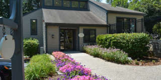 Stone Run East Gallery 28