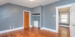 2158 Indiana Avenue Gallery 19