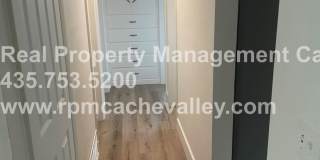 5 bedroom home close to USU! Pet friendly. Gallery 12