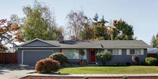 Beautifully Updated 3-Bedroom Home in the River Road Area! Gallery 1