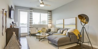 Lucent Scottsdale Gallery 13