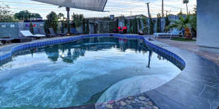 Spacious 7BR House in Tempe Gallery 1
