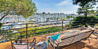 242 4th Ave Gallery 2