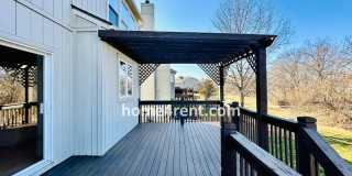 Gorgeous, Updated Home w/ Granite Counters and Wood Floors in Kitchen, Walkout Finished Basement! Gallery 55