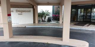 1100 St Charles PL Gallery 2