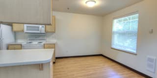 Wy'East Pointe Gallery 10