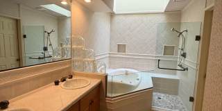 First time rental in a terrific East Simi Valley neighborhood. Gallery 10