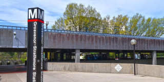 10201 GROSVENOR PL #1702 Gallery 27