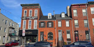 1001 LIGHT Street Gallery 2