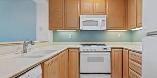 Total Quality Living! El Escorial Villas at East Beach~ Gallery 15
